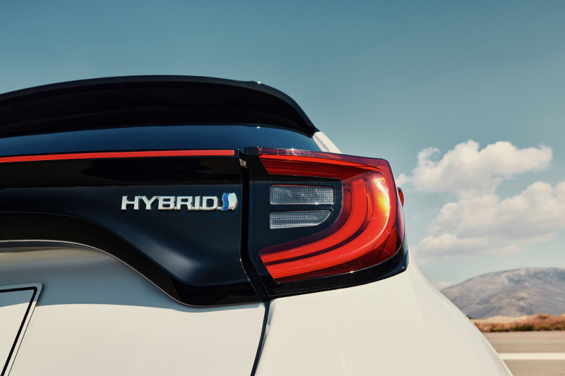 TOYOTA ESPAÑA LANZA LA GAMA 2022 DEL TOYOTA YARIS ELECTRIC HYBRID